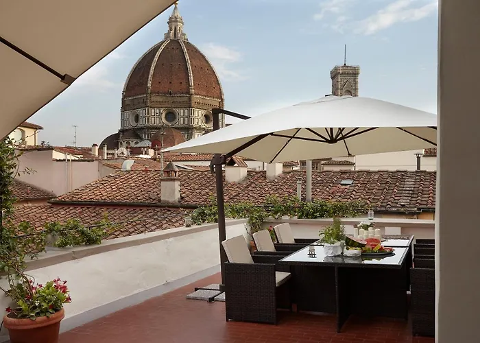 Penthouse With Big Terrace Duomo View